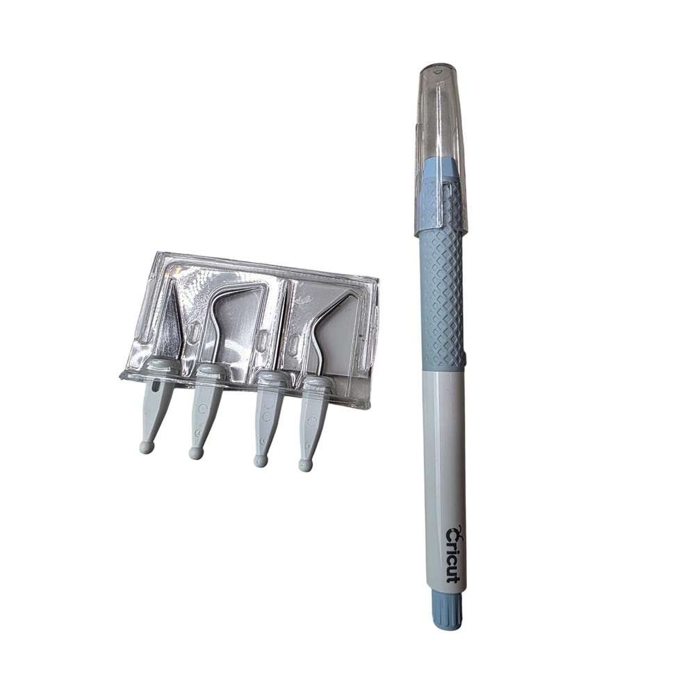Cricut TrueControl Weeding Tool Kit Blue White Handle 4 Interchangeable Tips‎ W3
